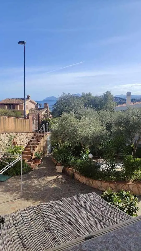 Portu Hill Apartments Arbatax