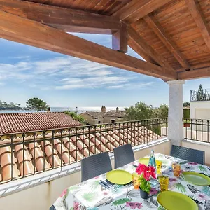 Appartement Gaimaro' A 50 M Dalla, Àrbatax