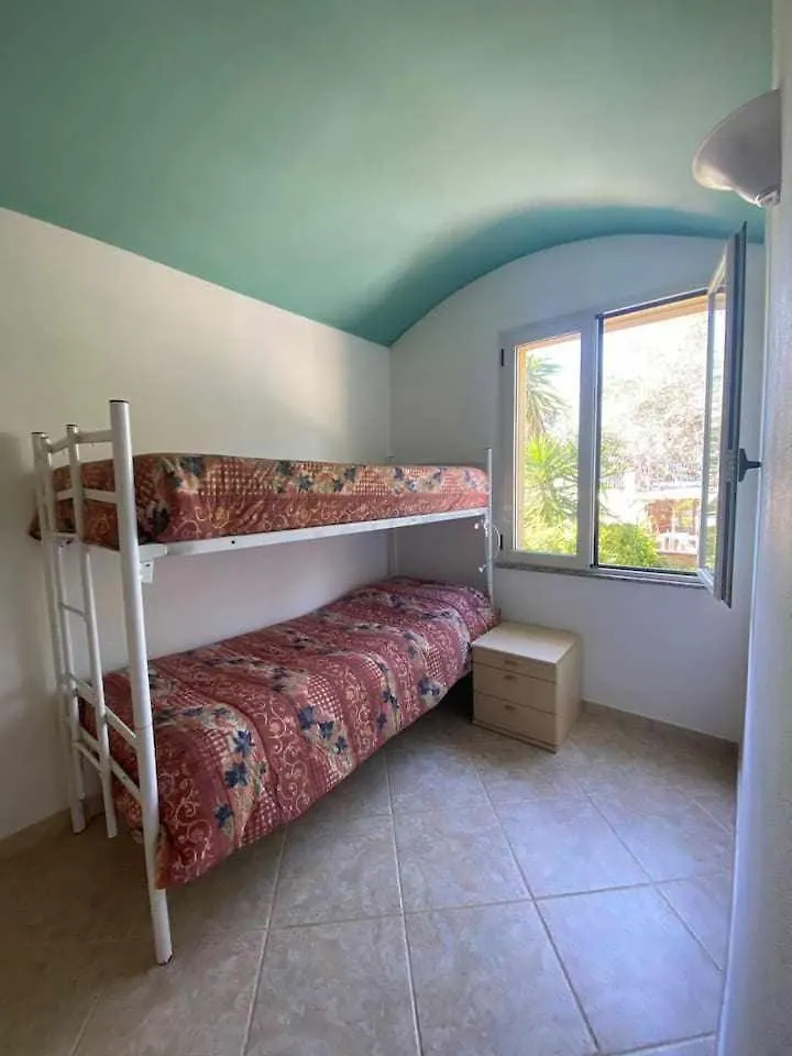 Portu Hill Apartments أرباتاكْسْ