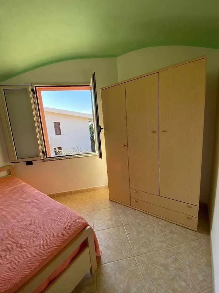 Portu Hill Apartments أرباتاكْسْ 0*,